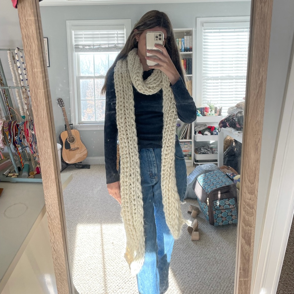 White knit scarf